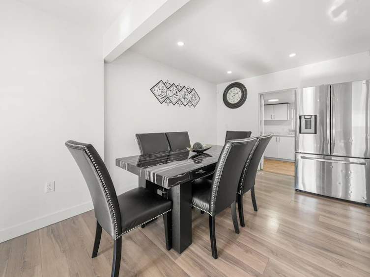 10108 127a Street, Surrey, BC, V3V 5L3 - 9