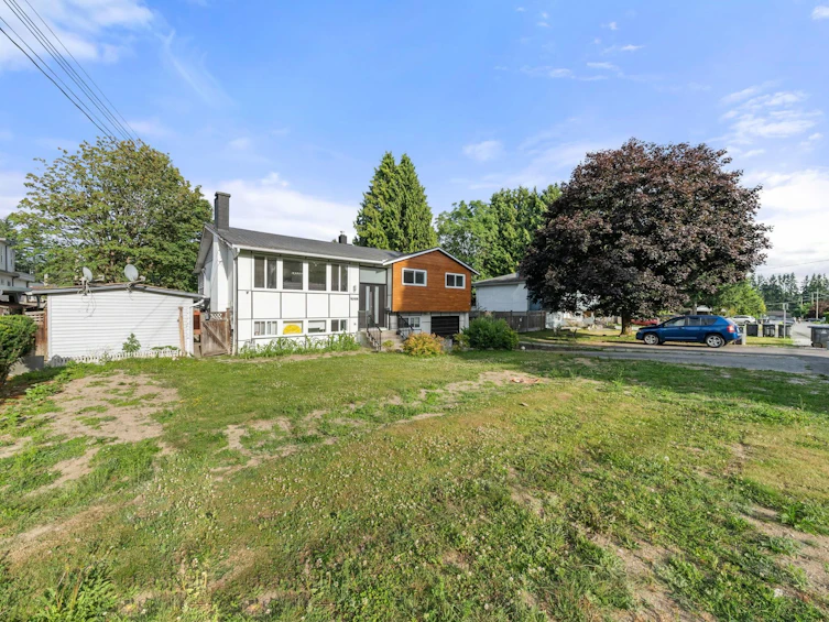 10108 127a Street, Surrey, BC, V3V 5L3 - 2