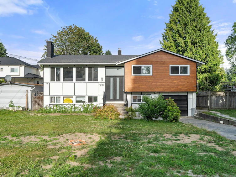 10108 127a Street, Surrey, BC, V3V 5L3