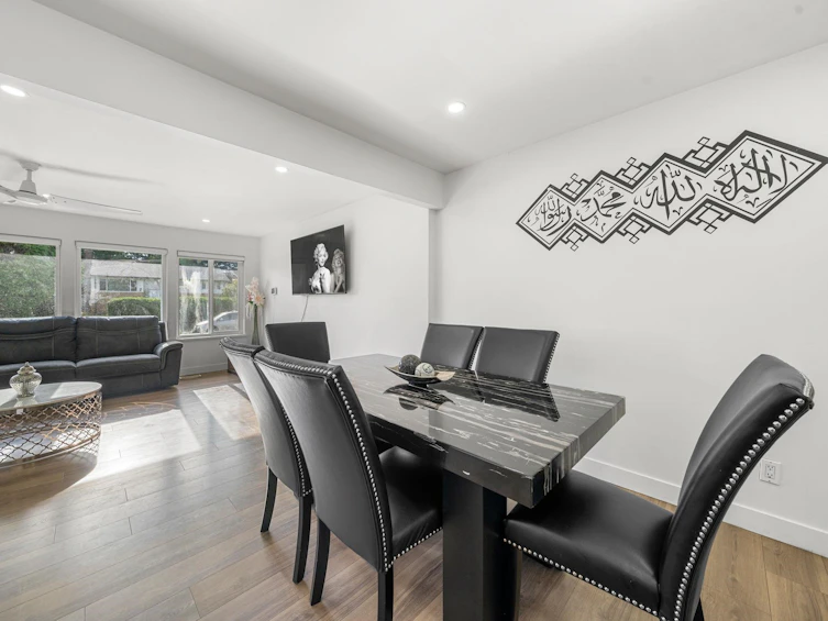 10108 127a Street, Surrey, BC, V3V 5L3 - 10