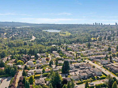 4965 Pioneer Avenue - 5