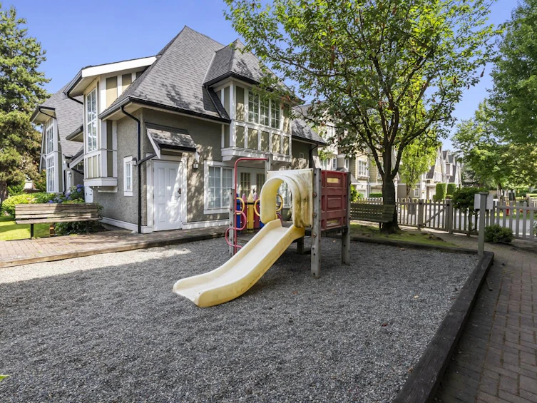 113-8775 161 Street, Surrey, BC, V4N 5G3 - 37