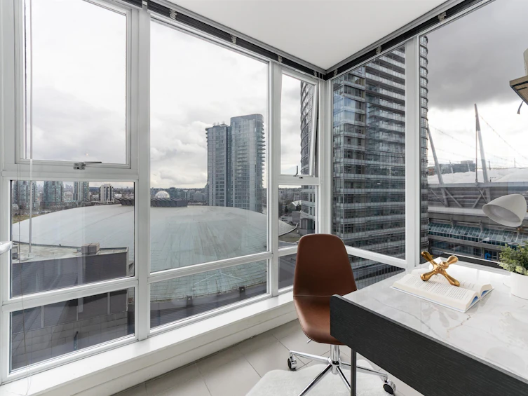 1202-131 Regiment Square, Vancouver, BC, V6B 1X6 - 10