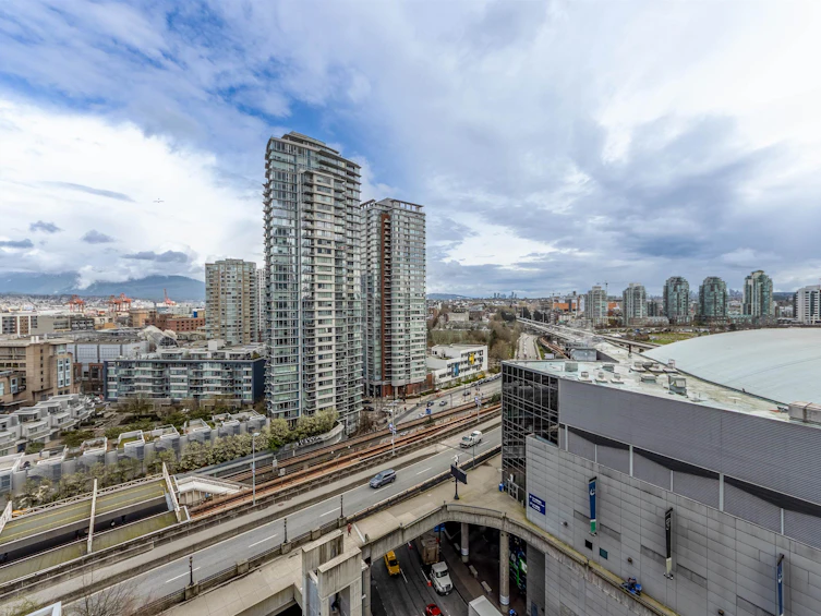 1202-131 Regiment Square, Vancouver, BC, V6B 1X6 - 20