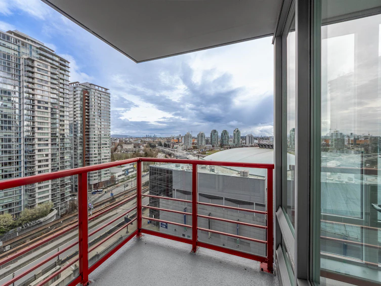 1202-131 Regiment Square, Vancouver, BC, V6B 1X6 - 18