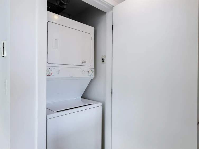 704-1252 Hornby Street, Vancouver, BC, V6Z 0A3 - 15