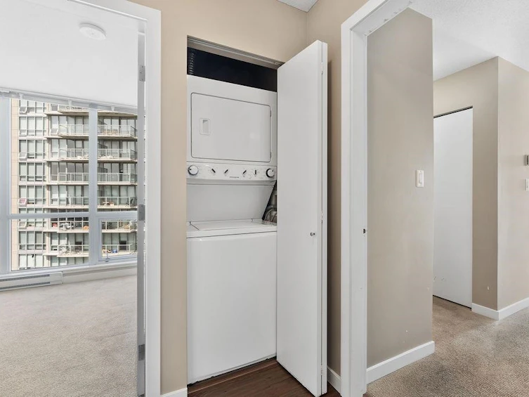 2402-9981 Whalley Boulevard, Surrey, BC, V3T 0G6 - 16