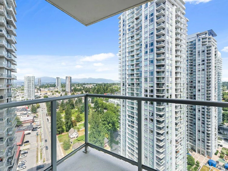 2402-9981 Whalley Boulevard, Surrey, BC, V3T 0G6 - 11