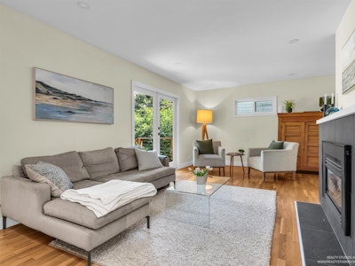 2433 Philip Avenue - 5