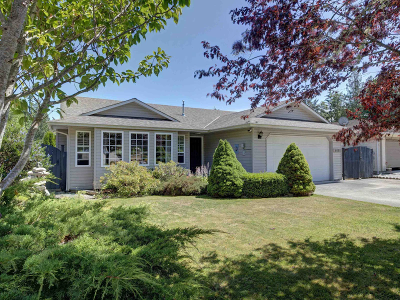 6080 S Gale Avenue, Sechelt BC