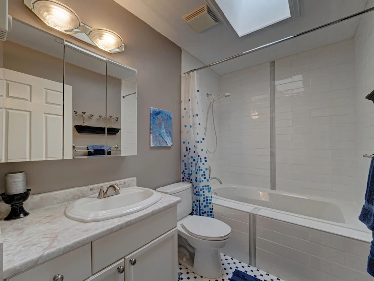 6080 S Gale Avenue, Sechelt, BC, V7Z 0P9 - 19