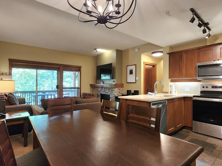103 G3-4653 Blackcomb Way, Whistler, BC, V8E 0Y9 - 3