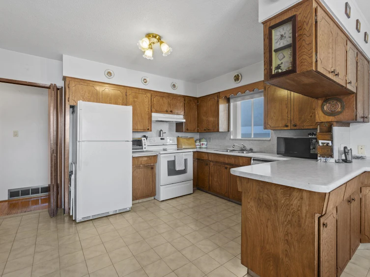 3421 Rupert Street, Vancouver, BC, V5M 3V8 - 7