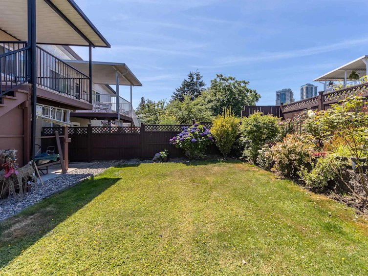 7457 16th Avenue, Burnaby, BC, V3N 1P2 - 30