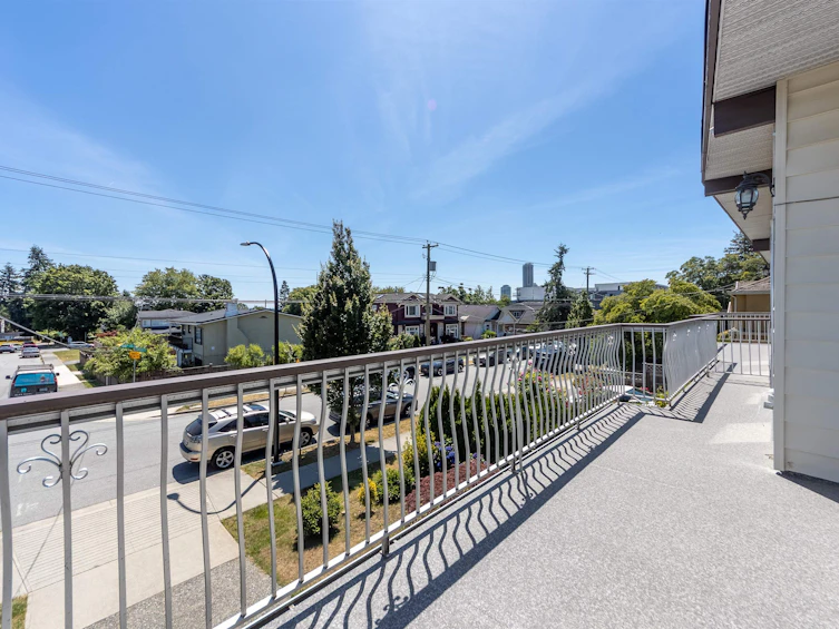 7457 16th Avenue, Burnaby, BC, V3N 1P2 - 34