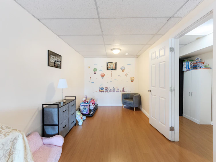 7457 16th Avenue, Burnaby, BC, V3N 1P2 - 28
