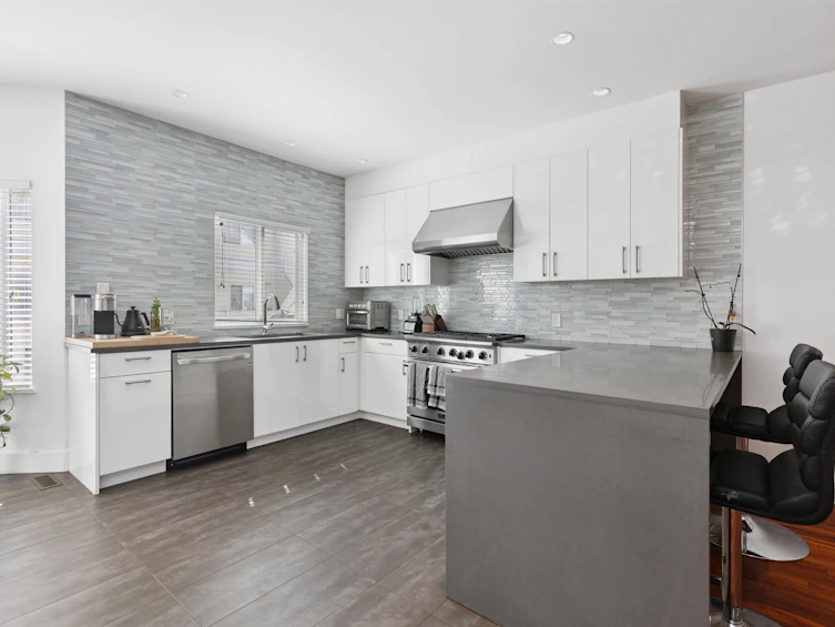 91-12500 Mcneely Drive, Richmond, BC, V6V 2S4 - 2
