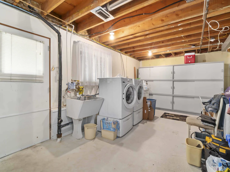 2171 Duthie Avenue, Burnaby, BC, V5A 2S1 - 22