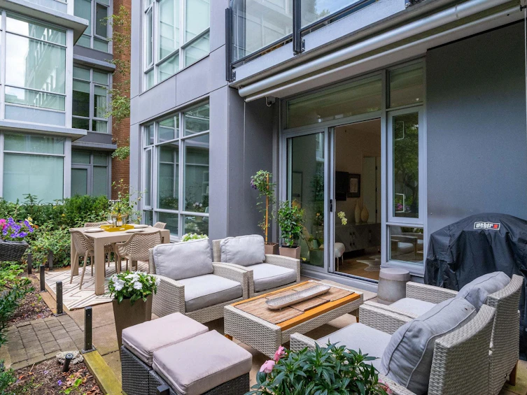 306-1625 Manitoba Street, Vancouver, BC, V5Y 0B8 - 25