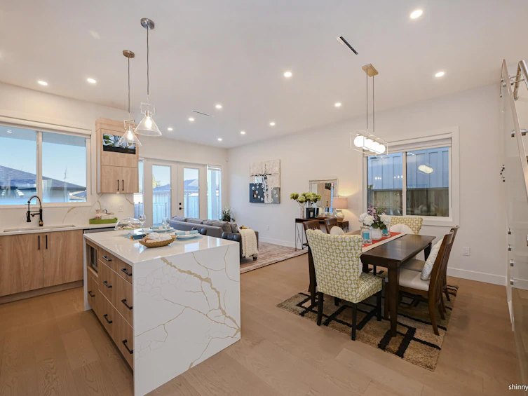 1510 Macgowan Avenue, North Vancouver, BC, V7P 1N4 - 9