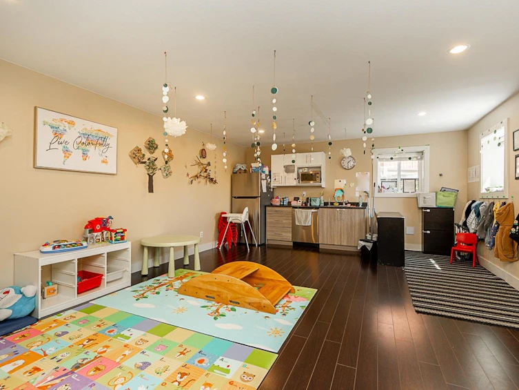 8358 Nelson Avenue, Burnaby, BC, V5J 4E5 - 32