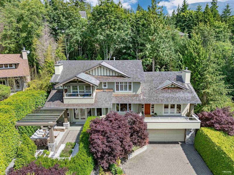 4513 Caulfeild Lane, West Vancouver BC V7W 3J6