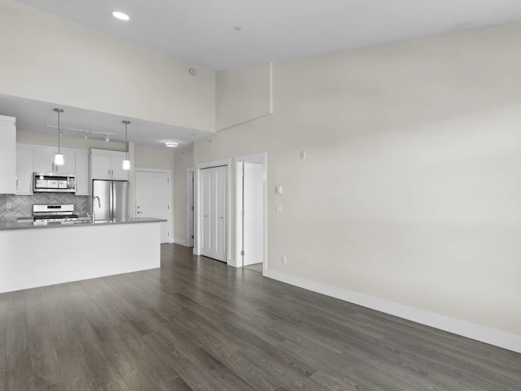 404-14605 Mcdougall Drive, Surrey, BC, V4P 0G7 - 5