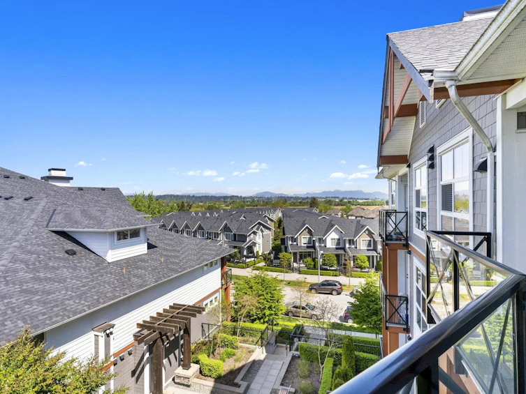 404-14605 Mcdougall Drive, Surrey, BC, V4P 0G7 - 26
