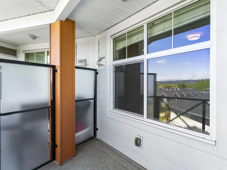 404-14605 Mcdougall Drive, Surrey, BC, V4P 0G7 - 24