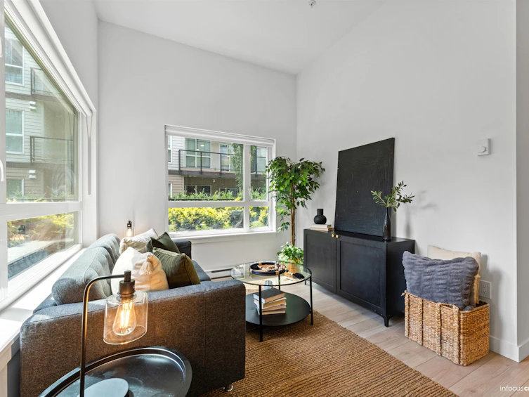 118-10777 138 Street, Surrey, BC, V3T 0T5 - 10