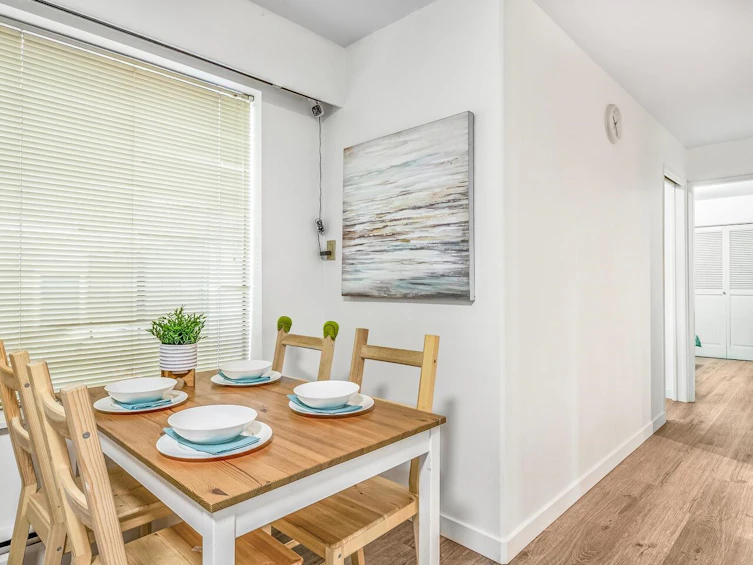 102-2275 W 40th Avenue, Vancouver, BC, V6M 1W7 - 11