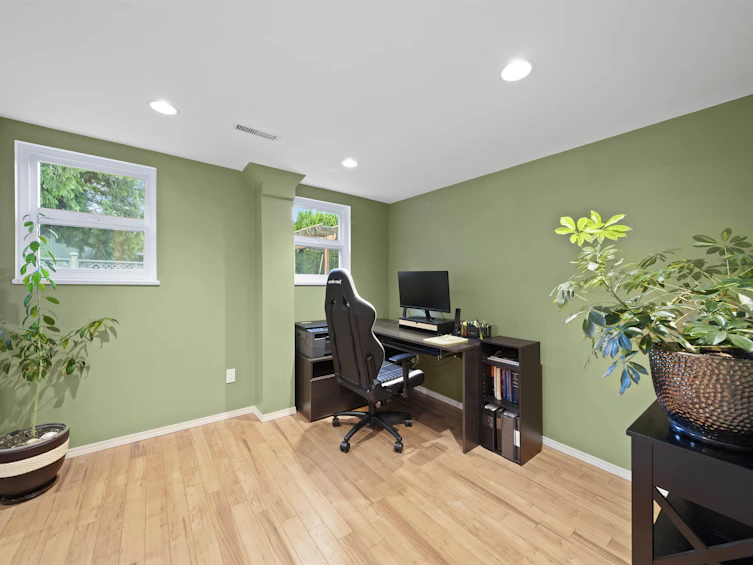 15081 92a Avenue, Surrey, BC, V3R 7A4 - 16