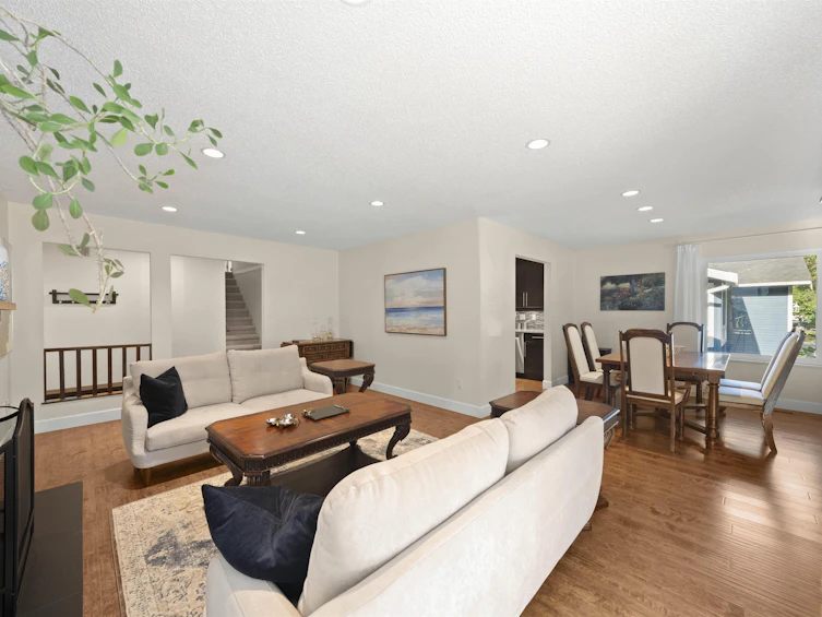 15081 92a Avenue, Surrey, BC, V3R 7A4 - 6
