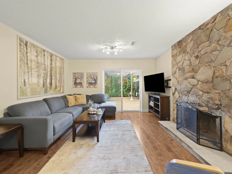 15081 92a Avenue, Surrey, BC, V3R 7A4 - 13