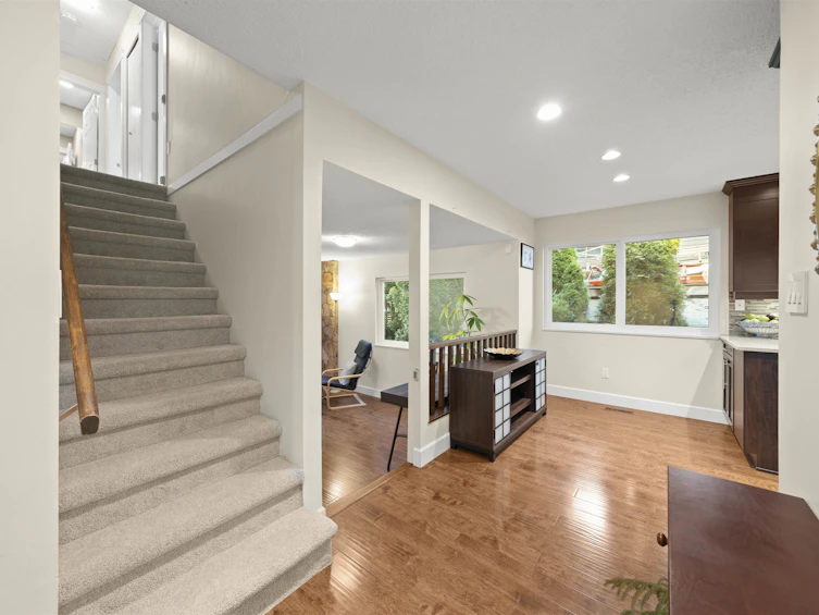 15081 92a Avenue, Surrey, BC, V3R 7A4 - 18