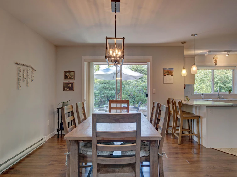 5859 Medusa Street, Sechelt, BC, V0N 3A3 - 14