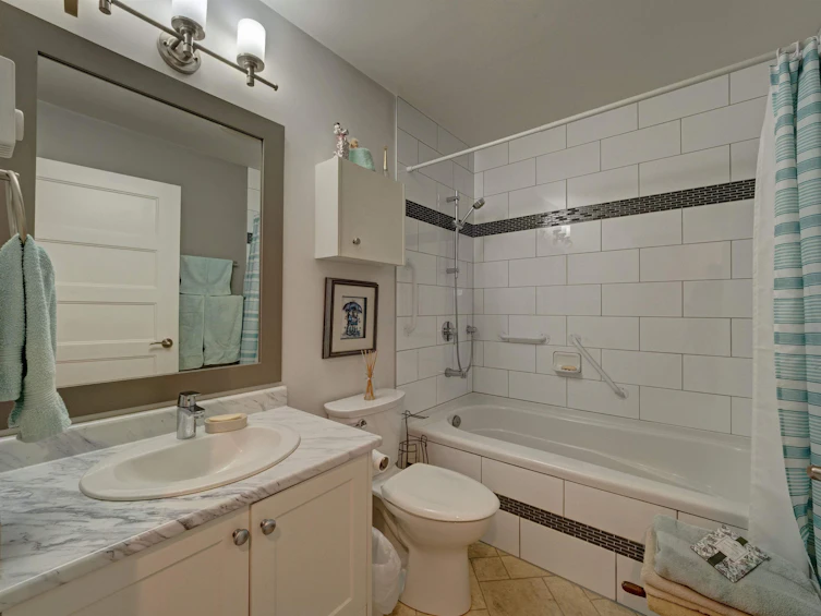 5859 Medusa Street, Sechelt, BC, V0N 3A3 - 26