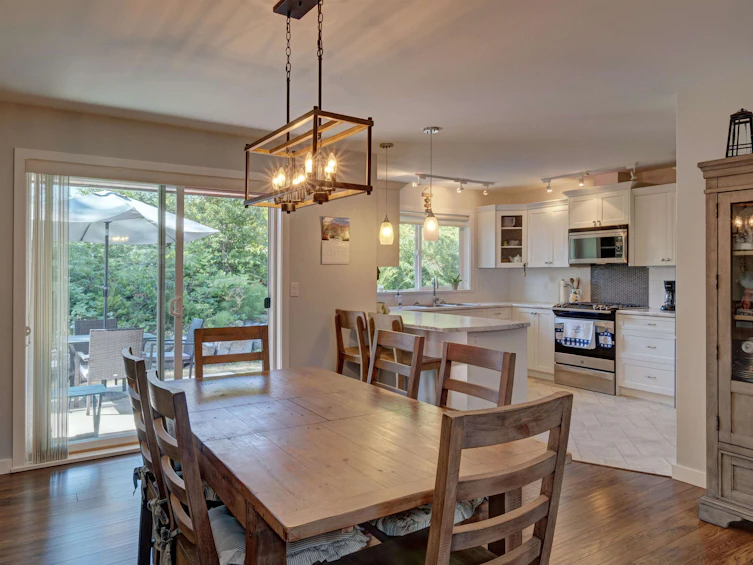 5859 Medusa Street, Sechelt, BC, V0N 3A3 - 15