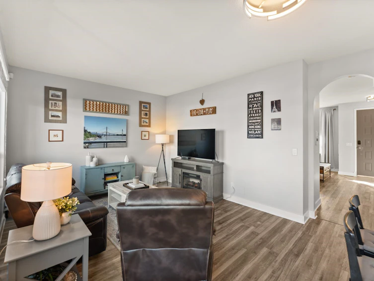 5736 148 Street, Surrey, BC, V3S 3B6 - 6
