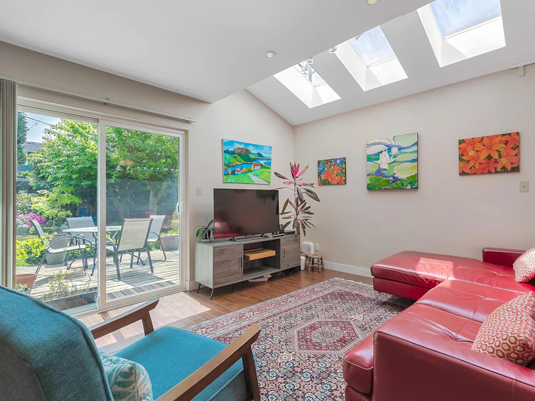 2118 W 14th Avenue, Vancouver, BC, V6K 2V7 - 9