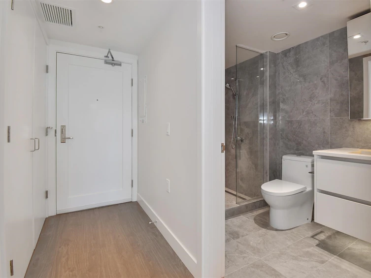 531-8133 Cook Road, Richmond, BC, V6Y 0L7 - 2