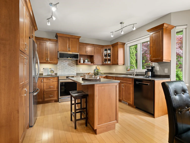 6088 184a Street, Surrey, BC, V3S 7P7 - 14