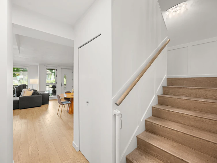 438 W 1st Avenue, Vancouver, BC, V5Y 3S9 - 17