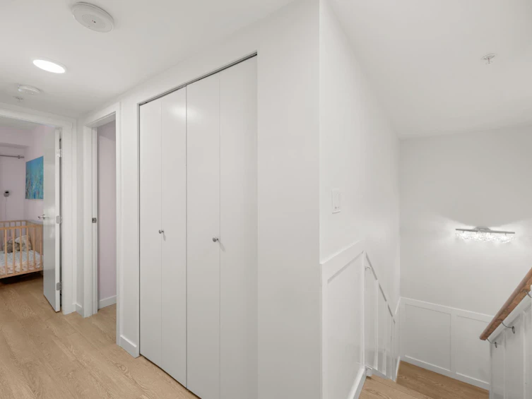 438 W 1st Avenue, Vancouver, BC, V5Y 3S9 - 22