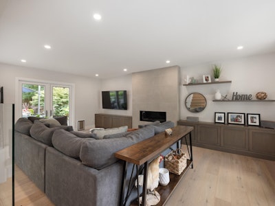2678 Ailsa Crescent - 5