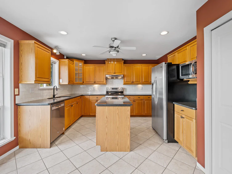 5268 Goldspring Place, Chilliwack, BC, V2R 3Y3 - 18