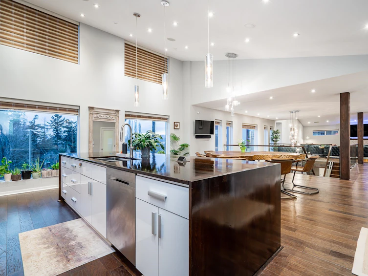 2800 Bayview Street, Surrey, BC, V4A 2Z4 - 11