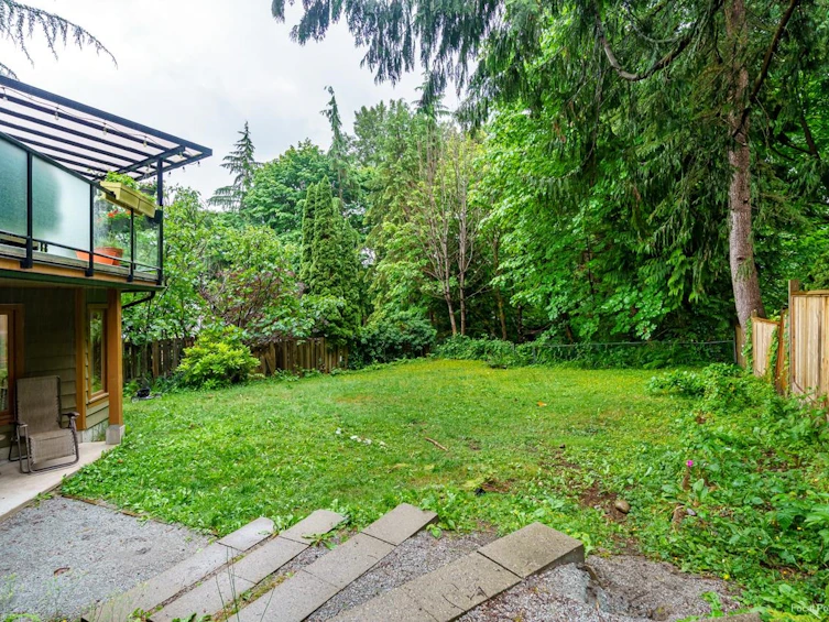 5 View Court, Port Moody, BC, V3H 3X3 - 36