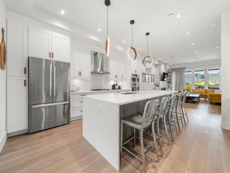 629 E 4th Street, North Vancouver, BC, V7L 1J9 - 4