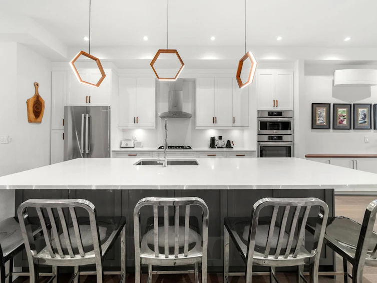 629 E 4th Street, North Vancouver, BC, V7L 1J9 - 7